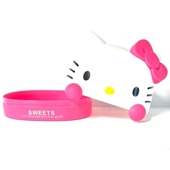 Hello Kitty Bank - Picture 3 of 5